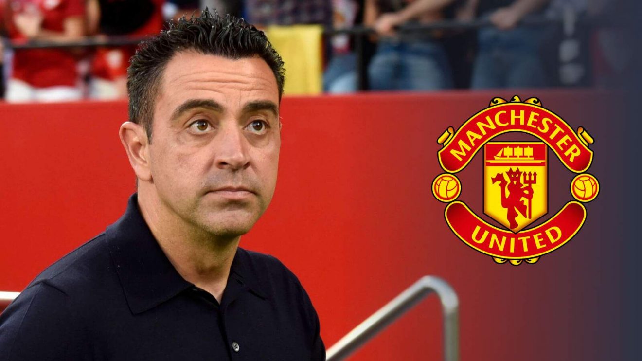 Xavi with the Man Utd badge