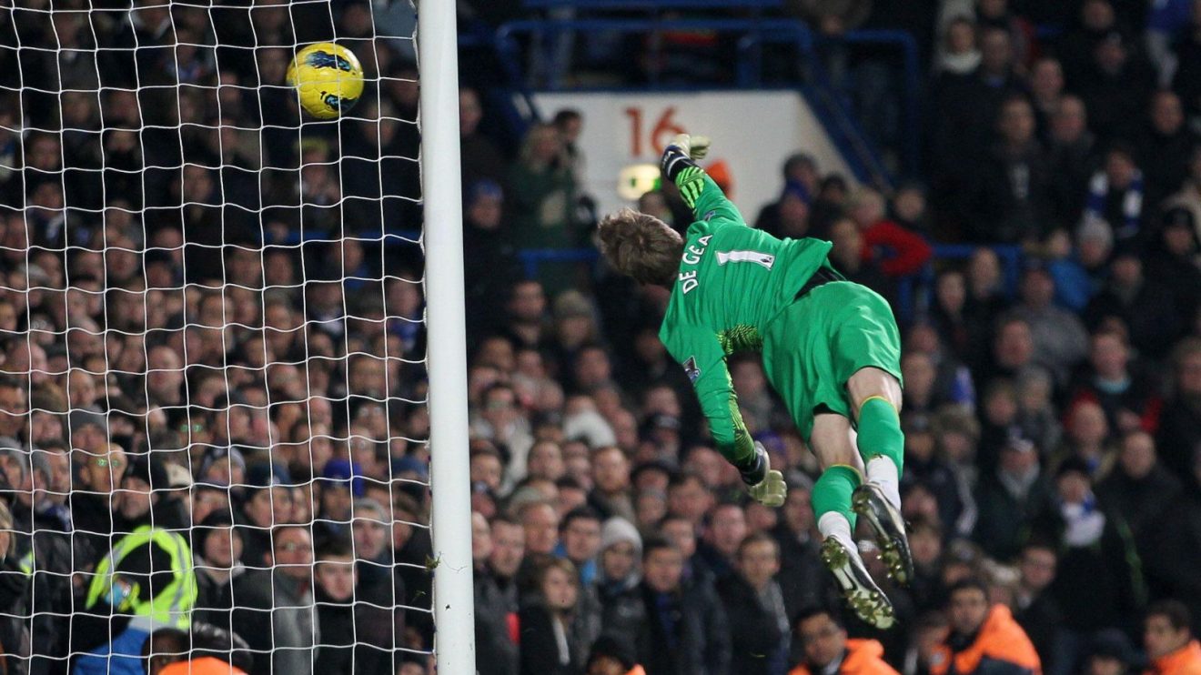 Manchester United keeper David de Gea makes a save against Chelsea