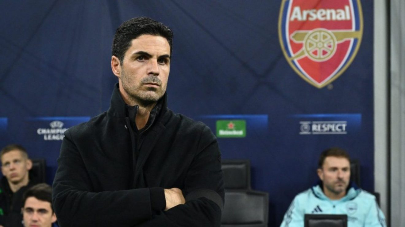 Arsenal manager Mikel Arteta watches on during a match