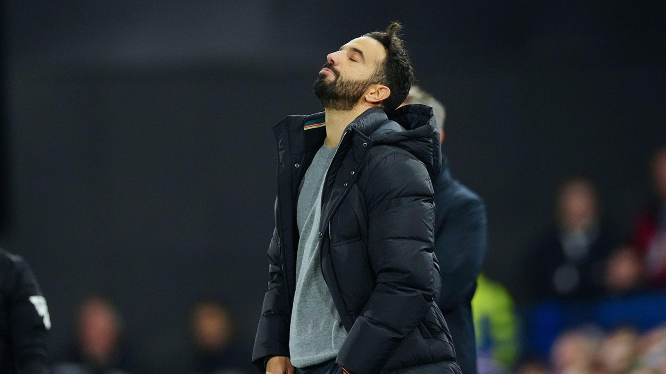 Ruben Amorim throws back his head in frustration