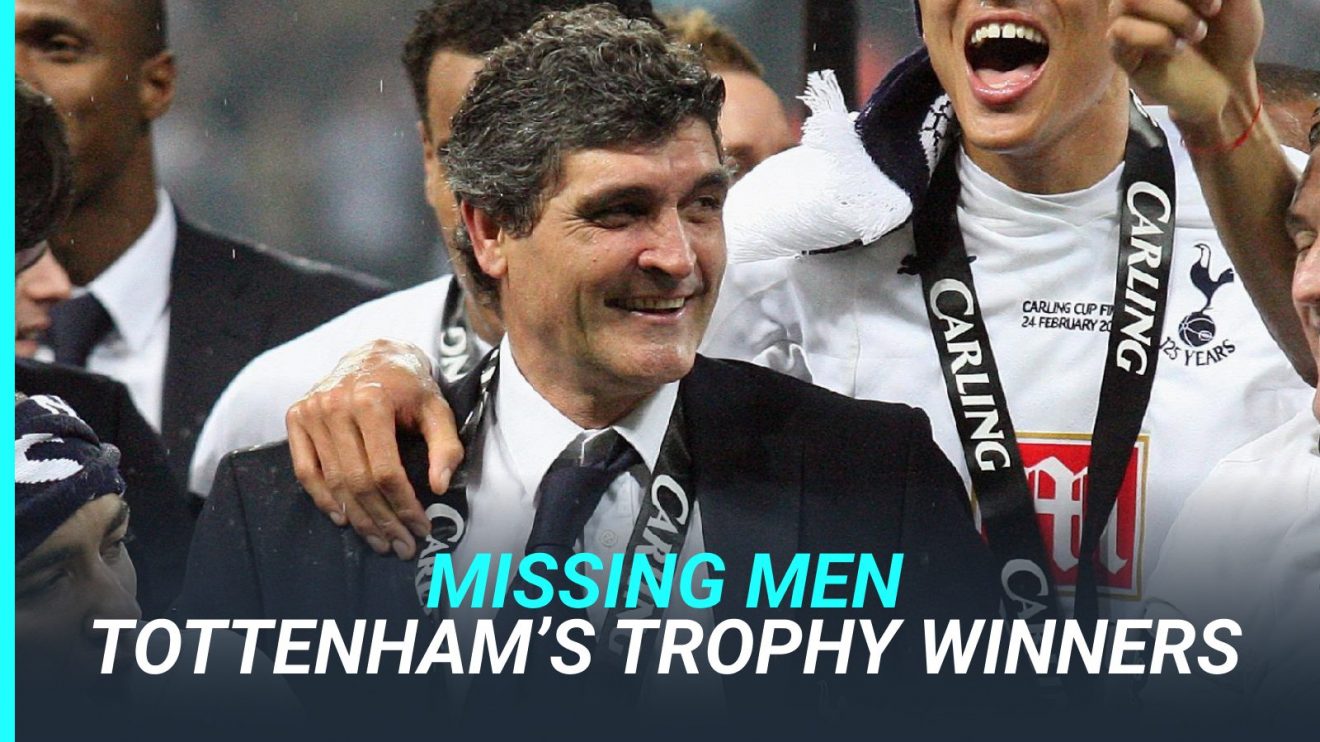 Juande Ramos celebrates winning the Carling Cup.