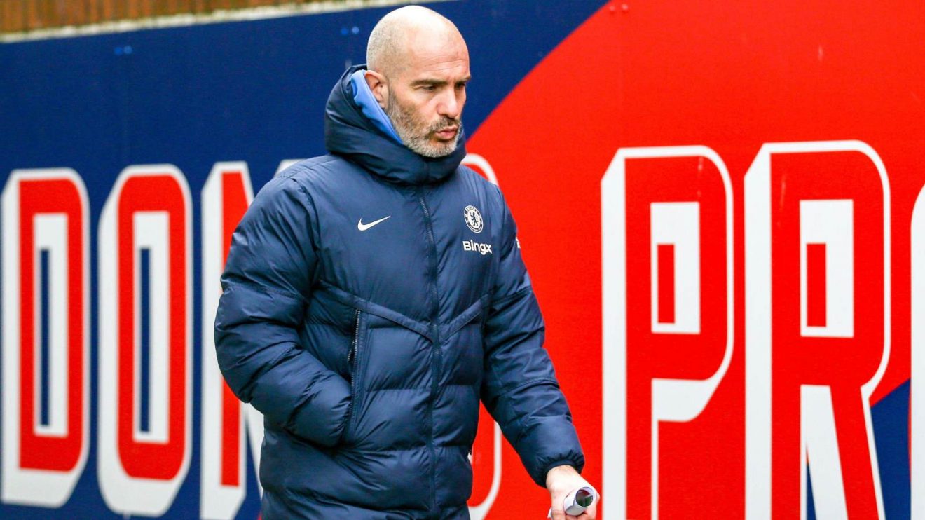 Chelsea head coach Enzo Maresca arrives for a match
