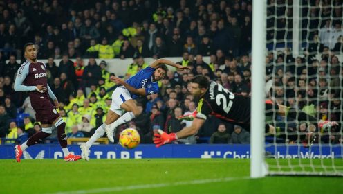 David Moyes needs Arsenal to save Everton from relegation as dire January need evident in Villa defeat