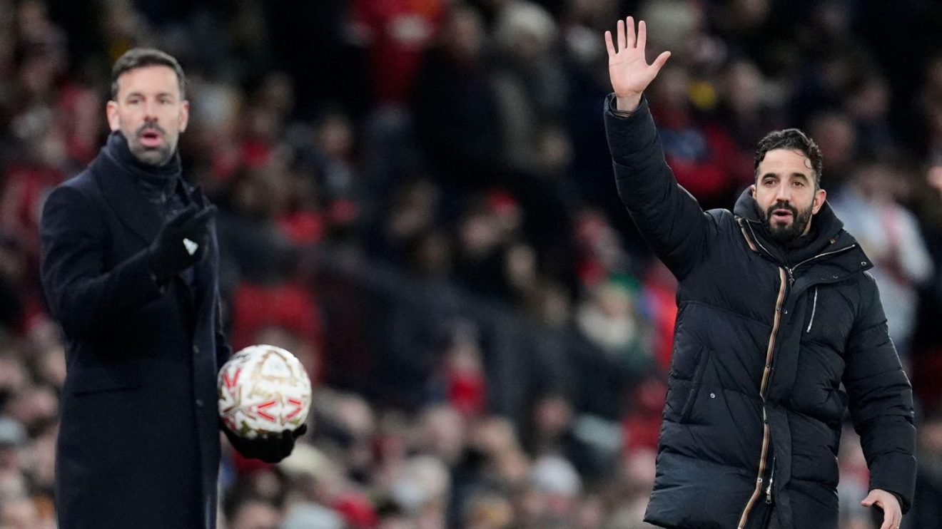 Leicester manager Ruud van Nistelrooy with Manchester United coach Ruben Amorim