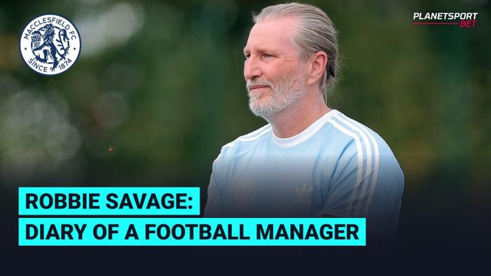 Macclesfield manager Robbie Savage.