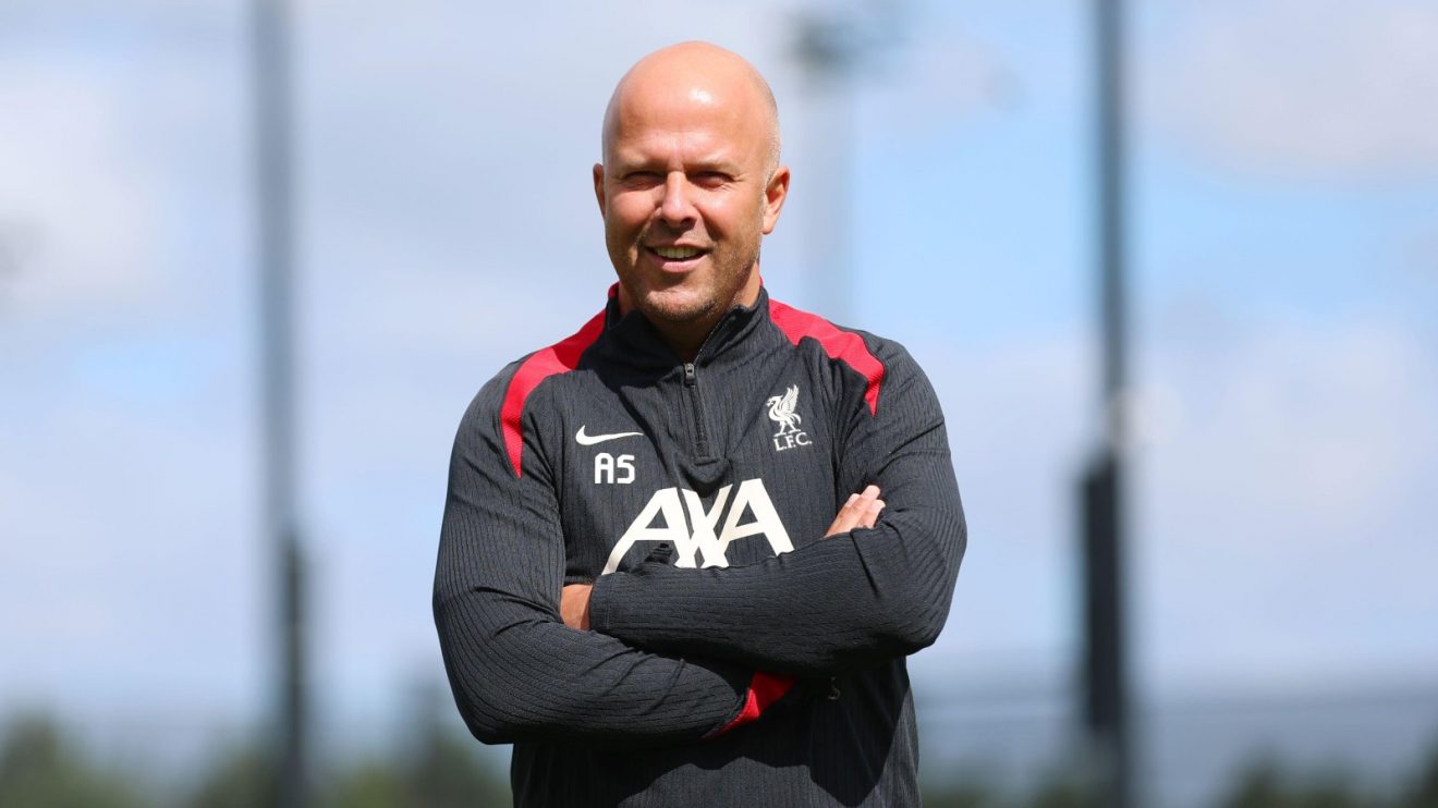 Liverpool boss Arne Slot