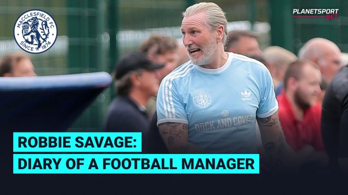 Macclesfield manager Robbie Savage.
