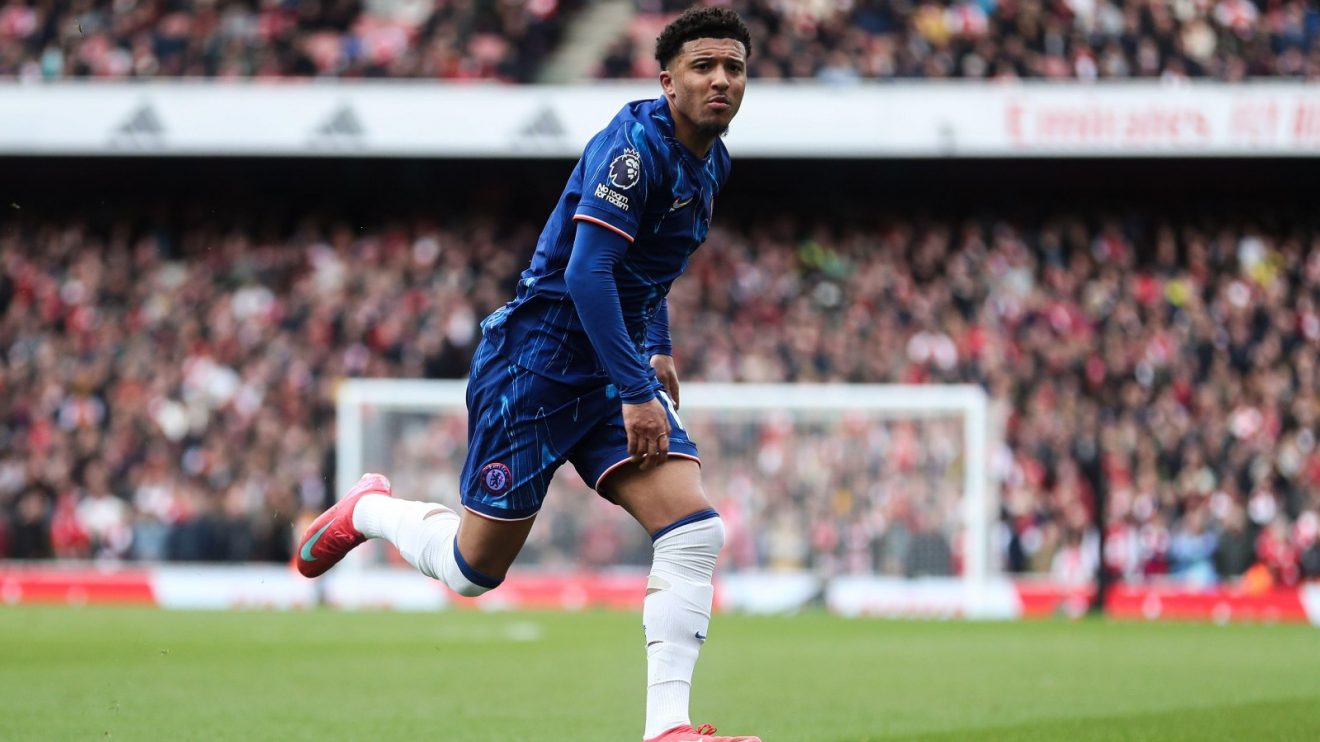 Jadon Sancho Chelsea F365
