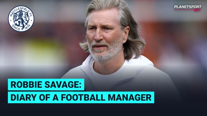 Macclesfield manager Robbie Savage.