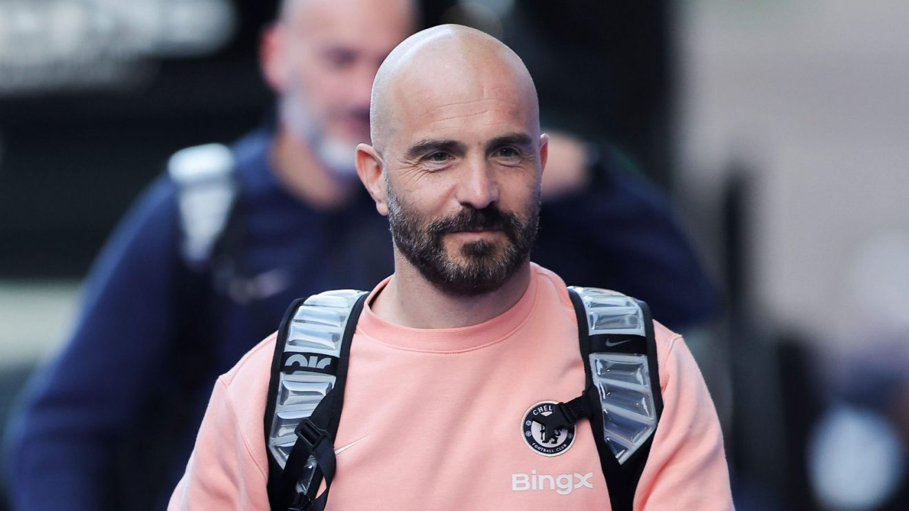 Chelsea boss Enzo Maresca