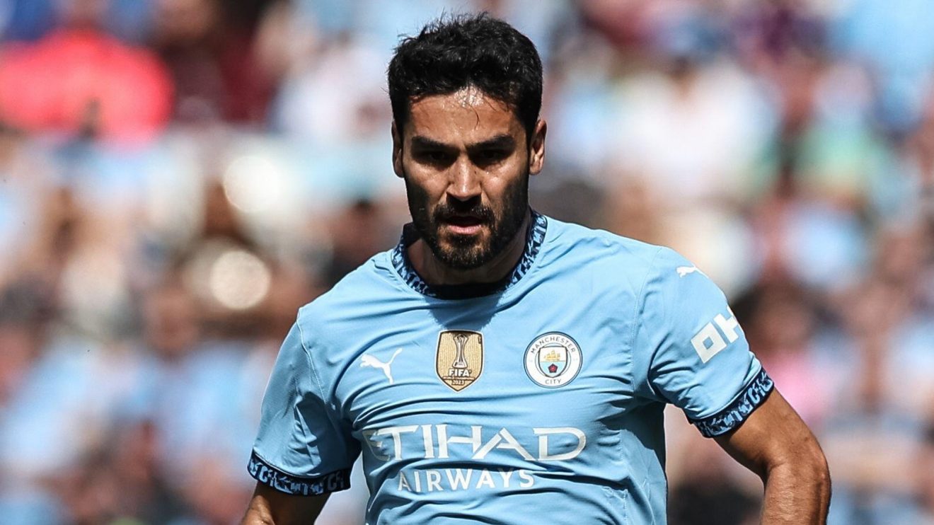 Man City's Ilkay Gundogan in action