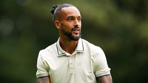 Theo Walcott tells Arsenal star to reject England call-up for the World Cup