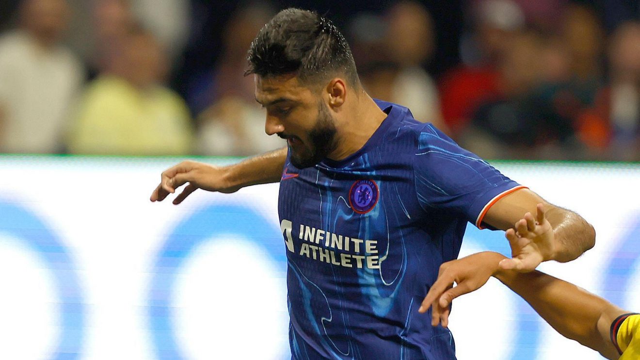 Chelsea could offer Armando Broja to Newcastle
