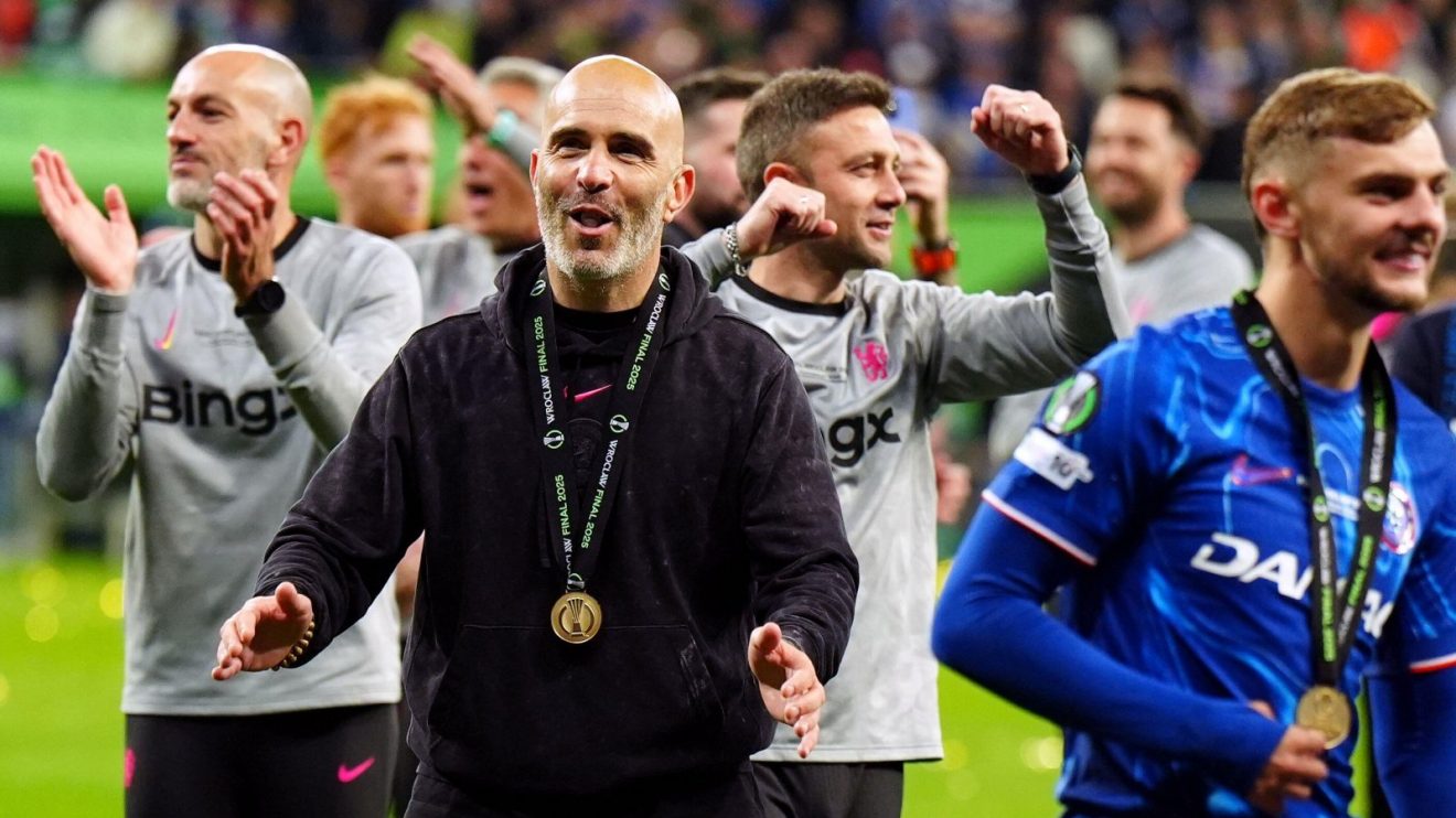 Chelsea manager Enzo Maresca