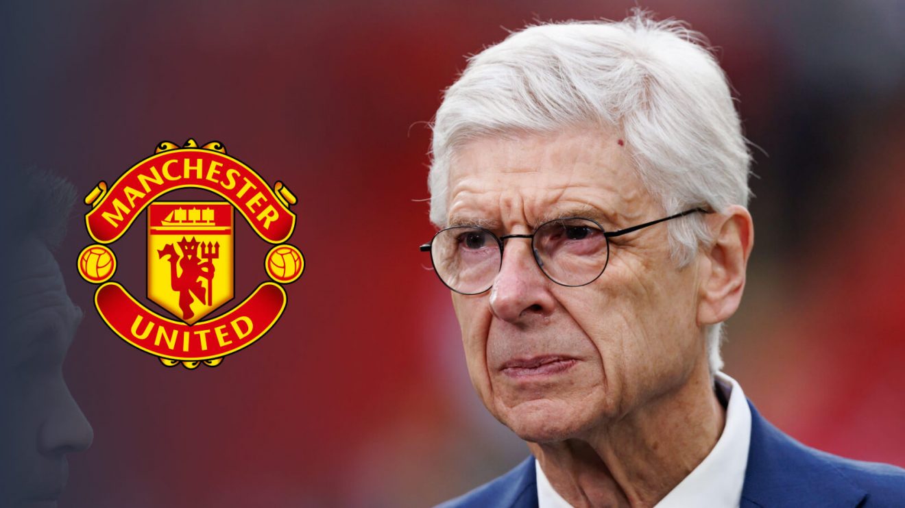 Arsene Wenger with Man Utd badge.