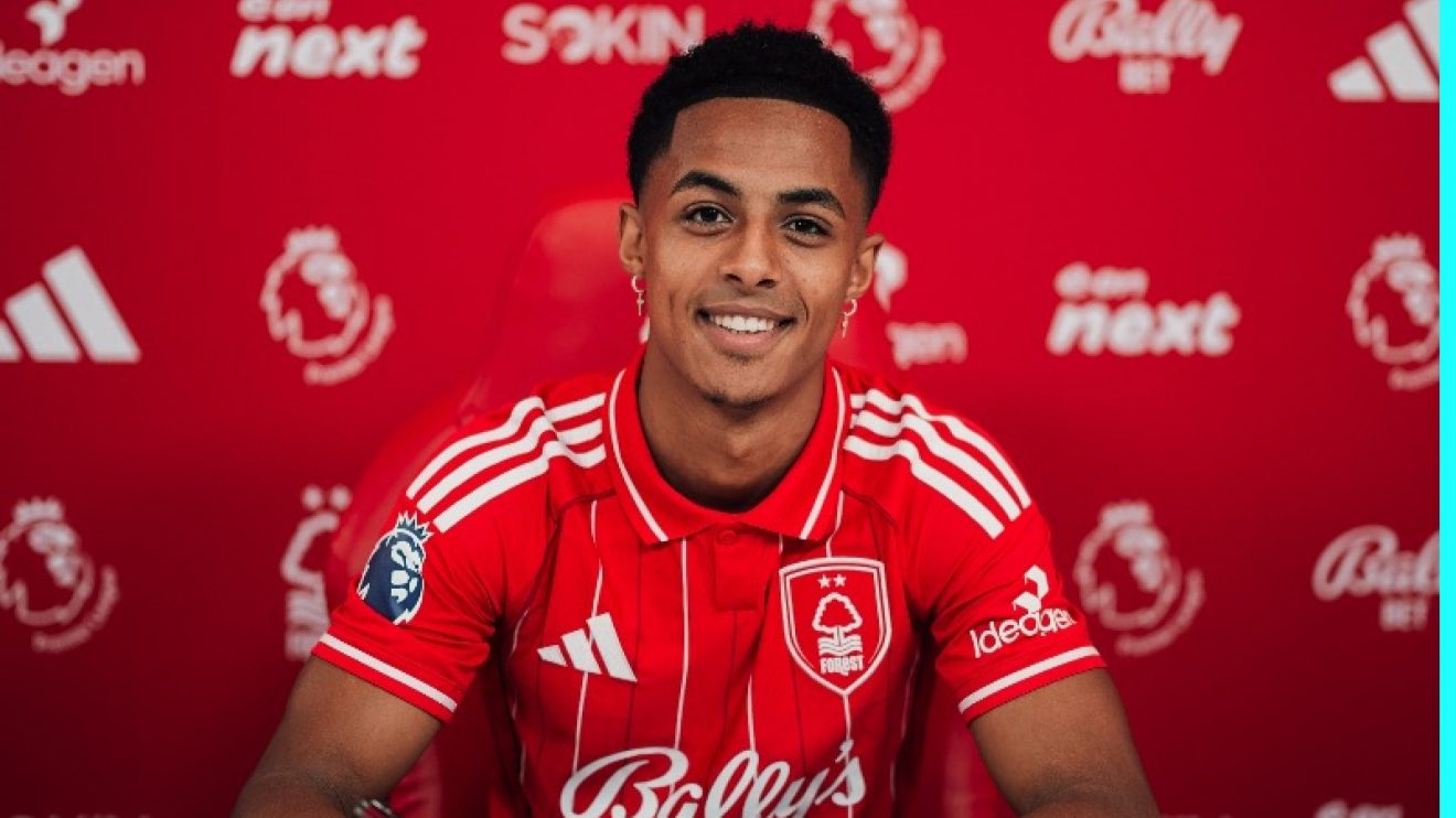 Omari Hutchinson sings for Forest