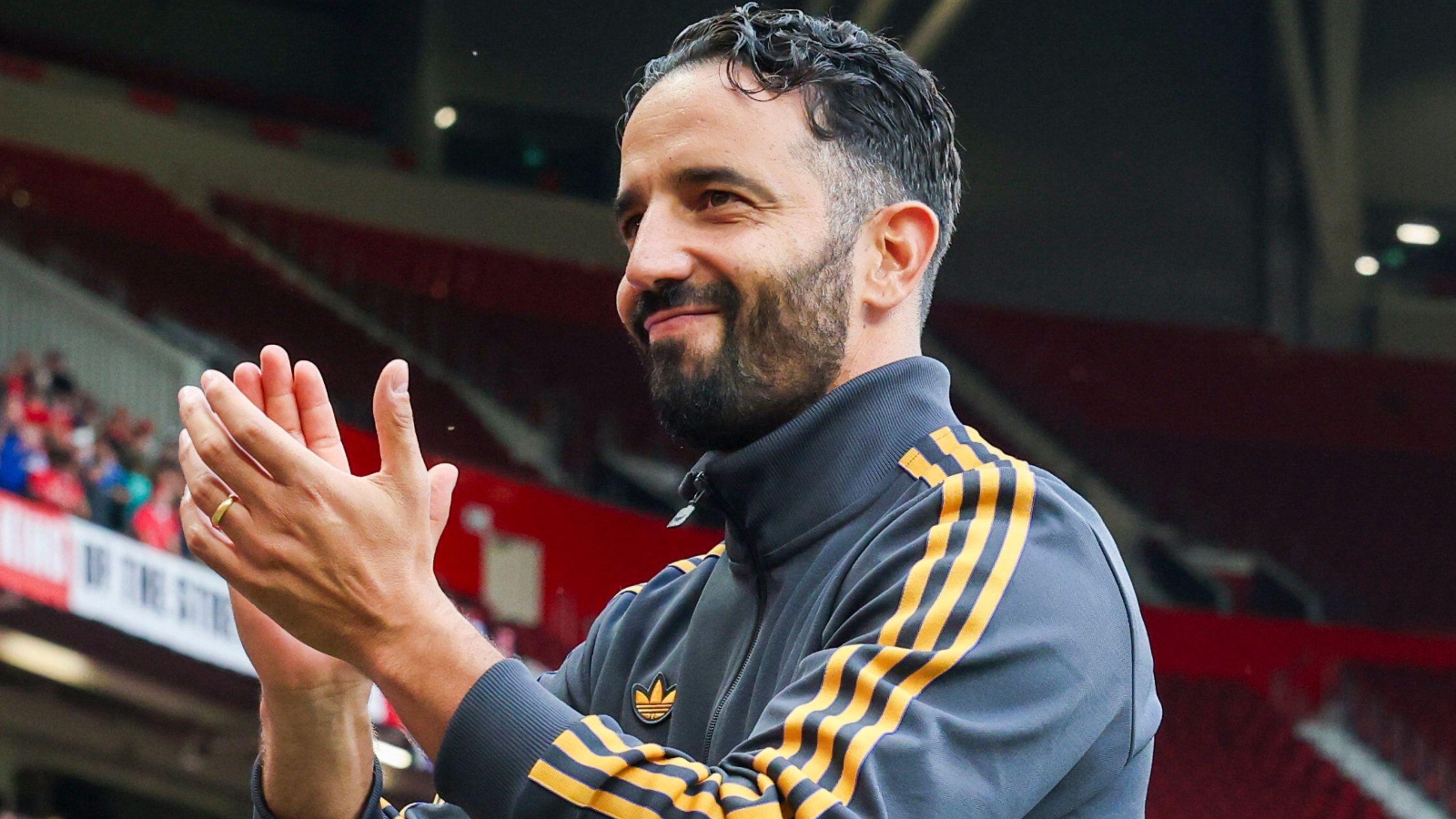 Ruben Amorim claps Man Utd fans