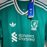 Liverpool kit so popular that Oasis-style queues implemented by Reds