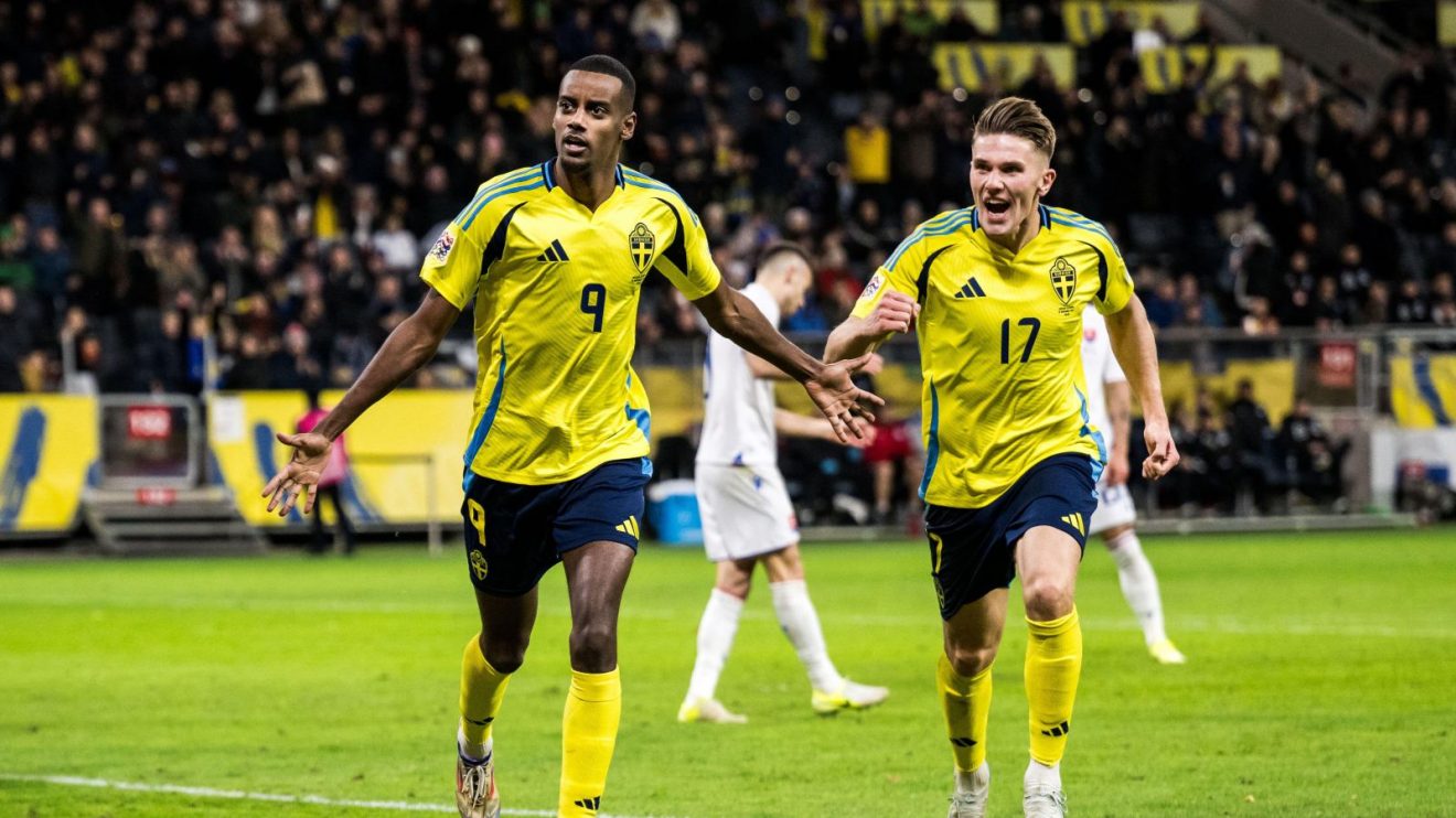 Liverpool star Alexander Isak and Arsenal striker Viktor Gyokeres