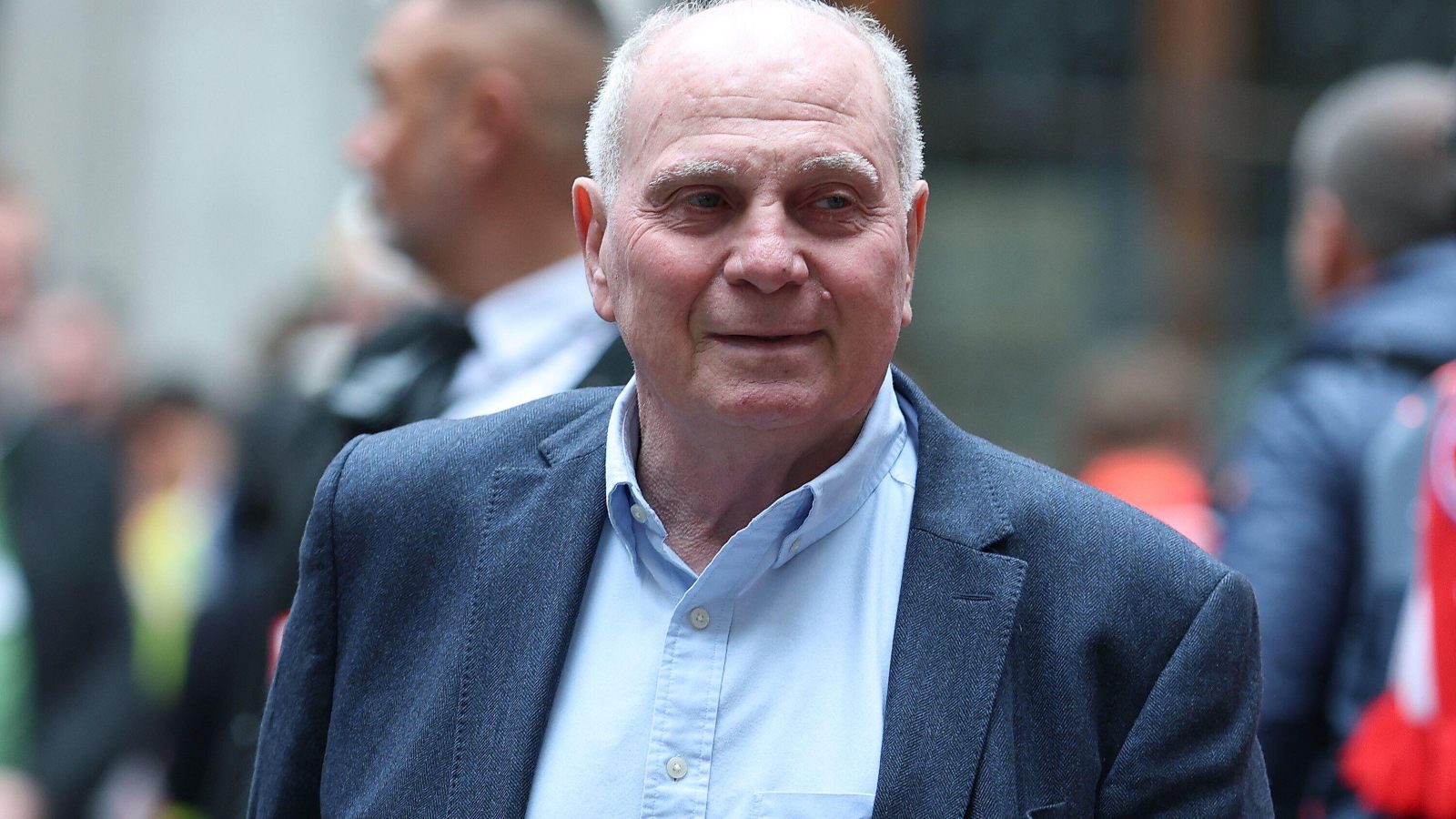 Uli Hoeness Nicolas Jackson F365