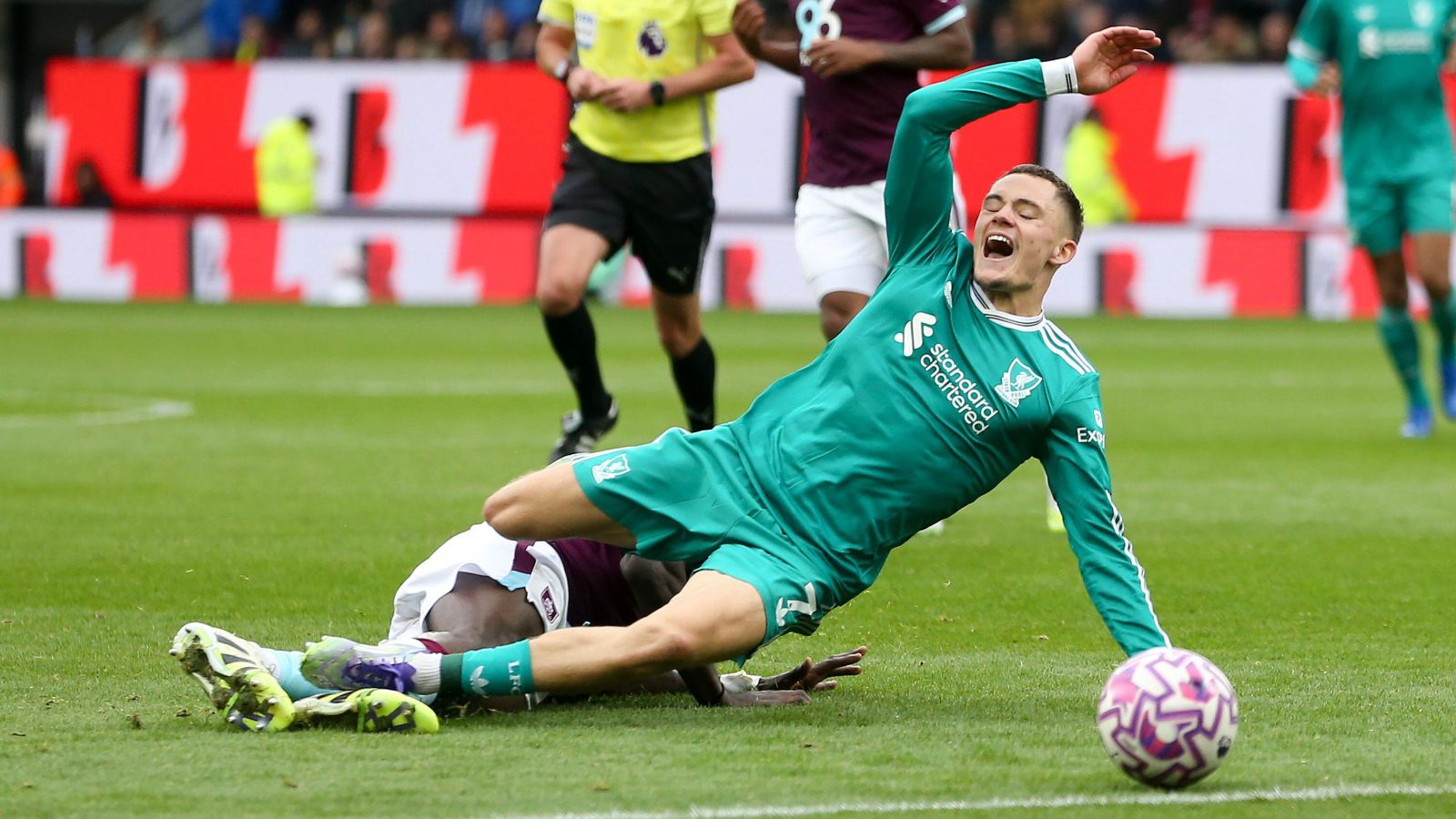 Florian Wirtz gets floored