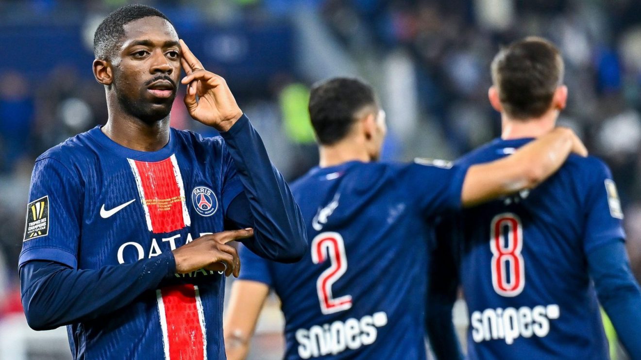 Ousmane Dembele celebrates his goal