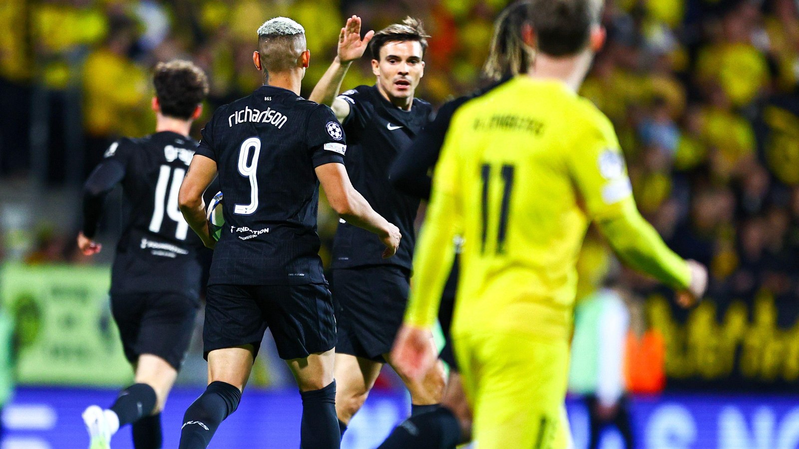 Someone please tell Thomas Frank and Spurs that football matches are 90 minutes long, not 20 - Football365