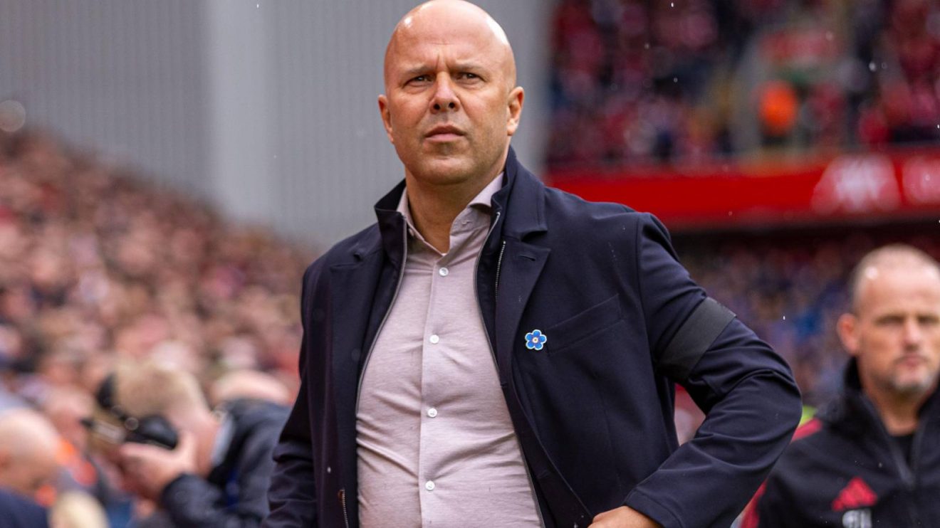 Liverpool head coach Arne Slot before a match