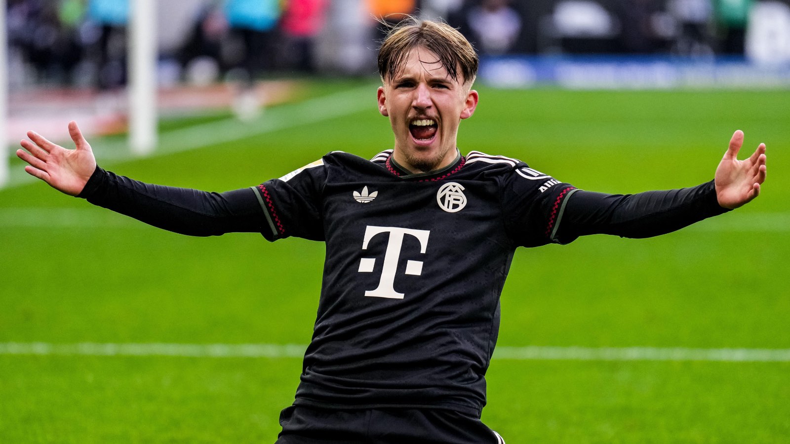 Is Arteta harming Arsenal bid to beat Chelsea to Lennart Karl? 6 3D1029E 2