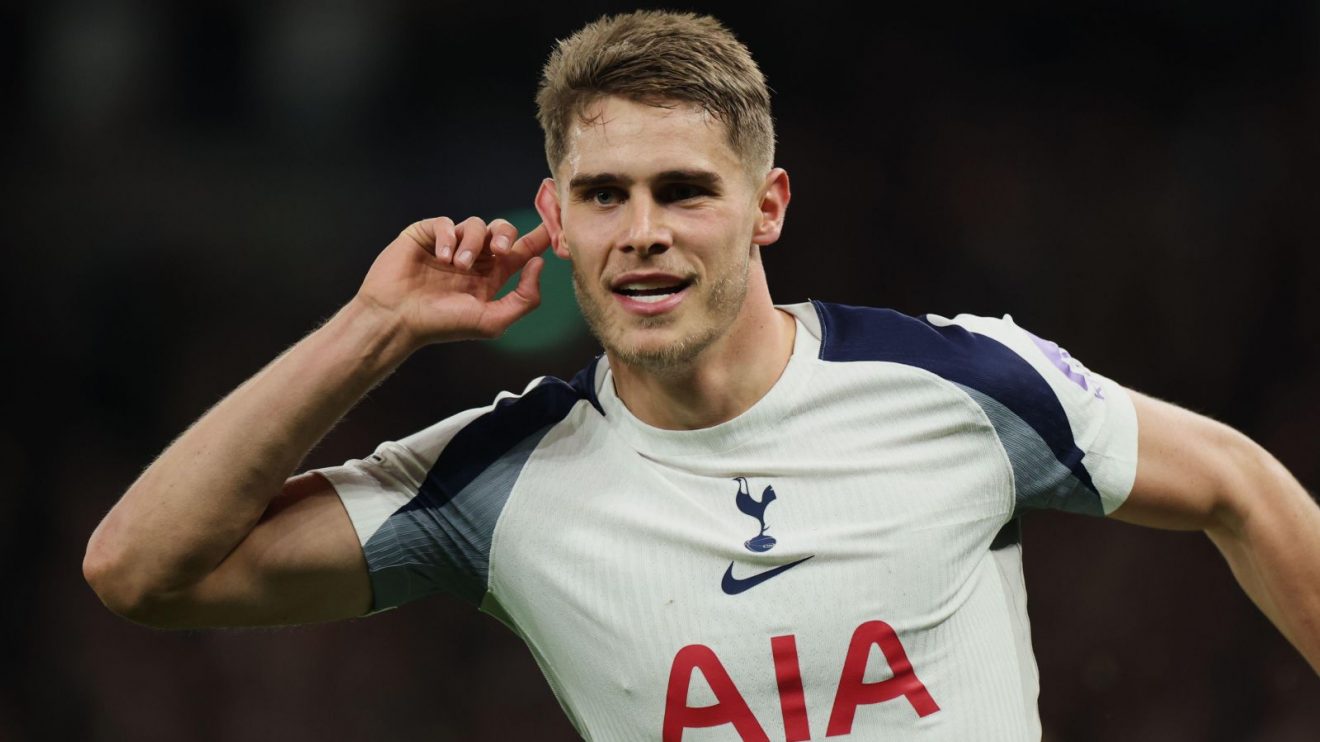 Tottenham Copenhagen Van de Ven