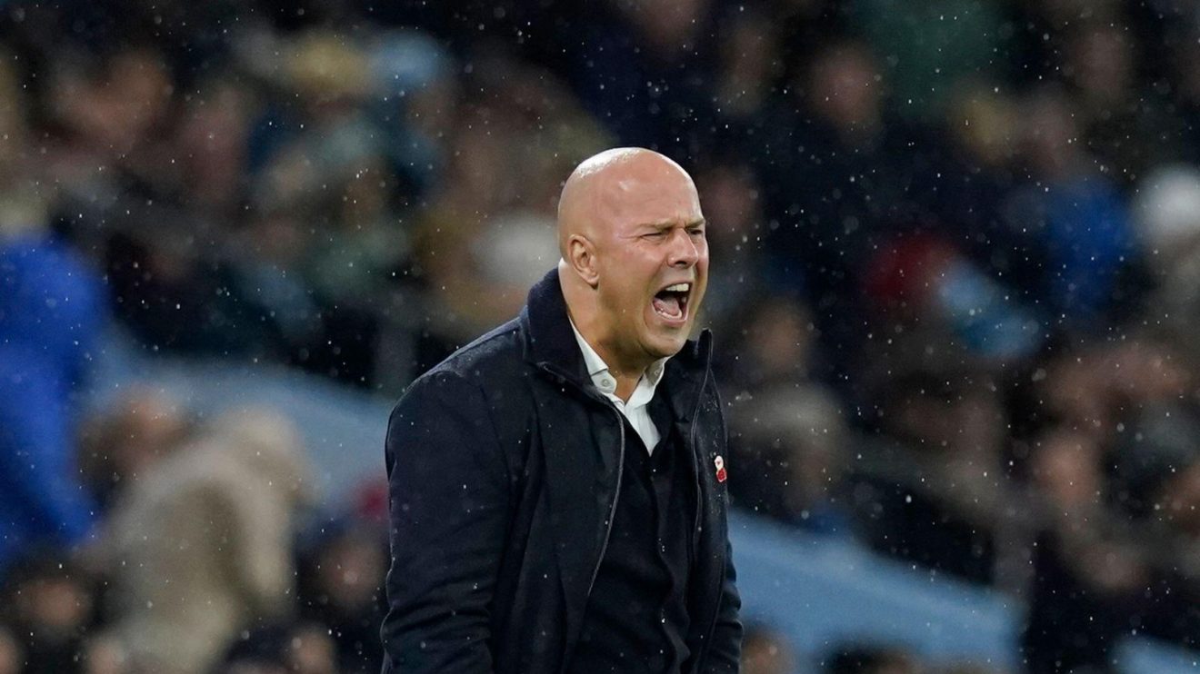 Liverpool boss Arne Slot