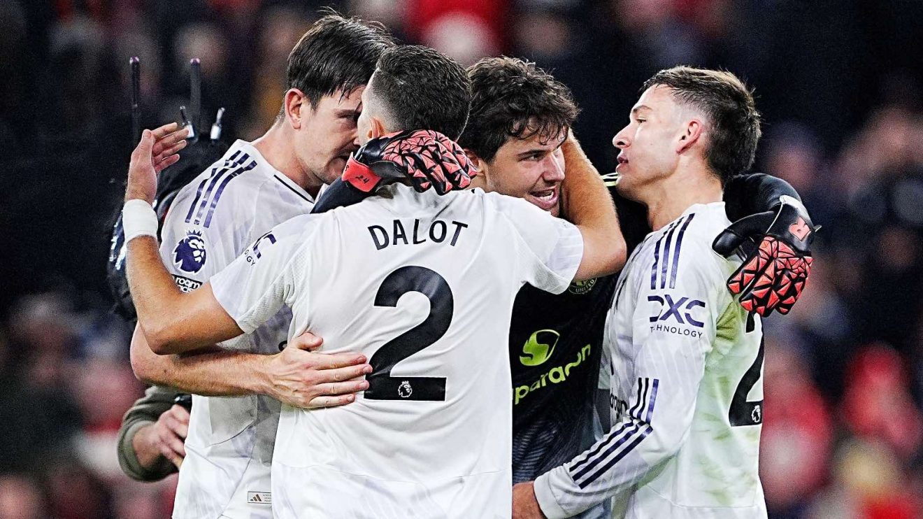 Man Utd stars celebrate