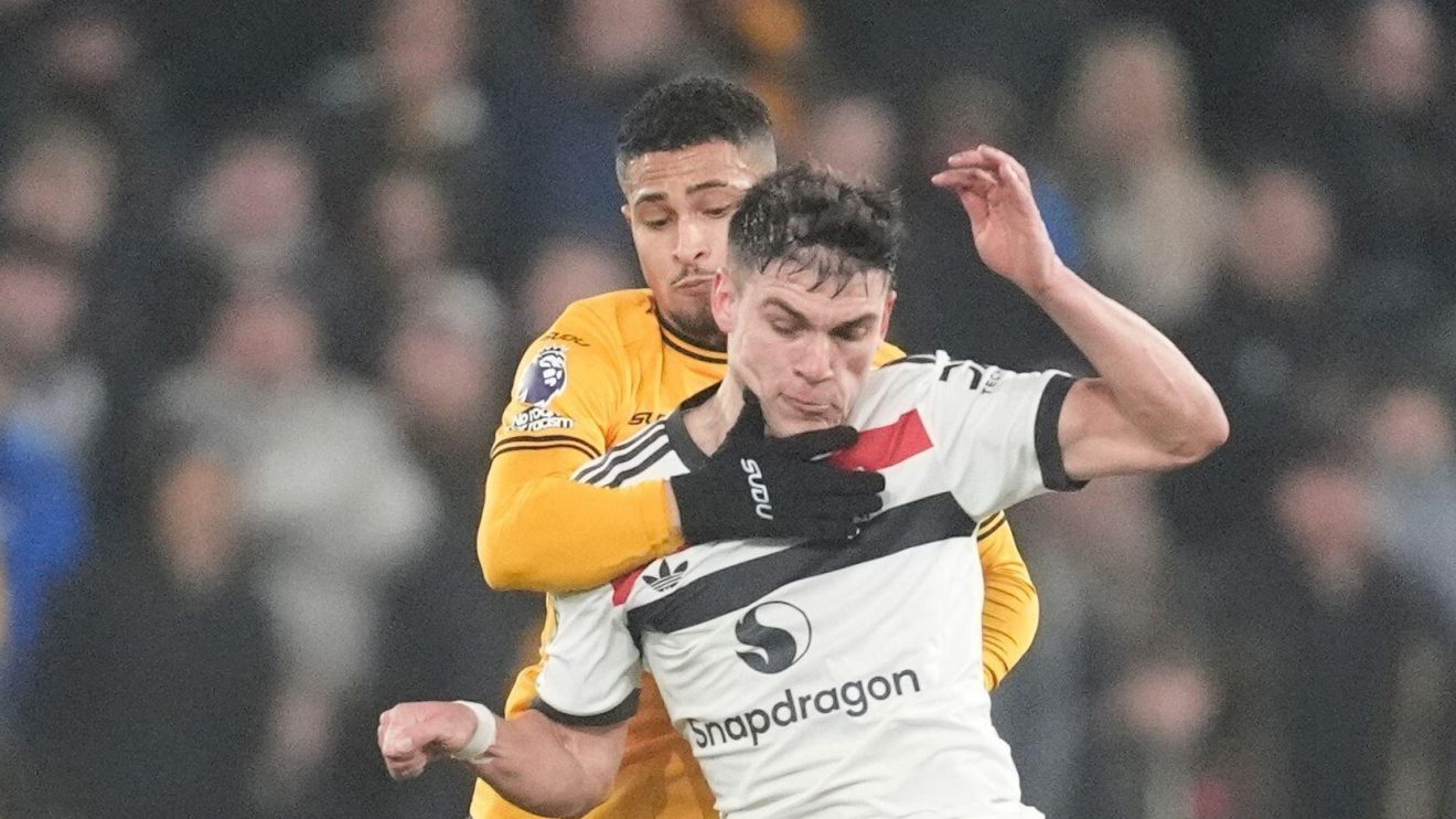 Manuel Ugarte and Joao Gomes