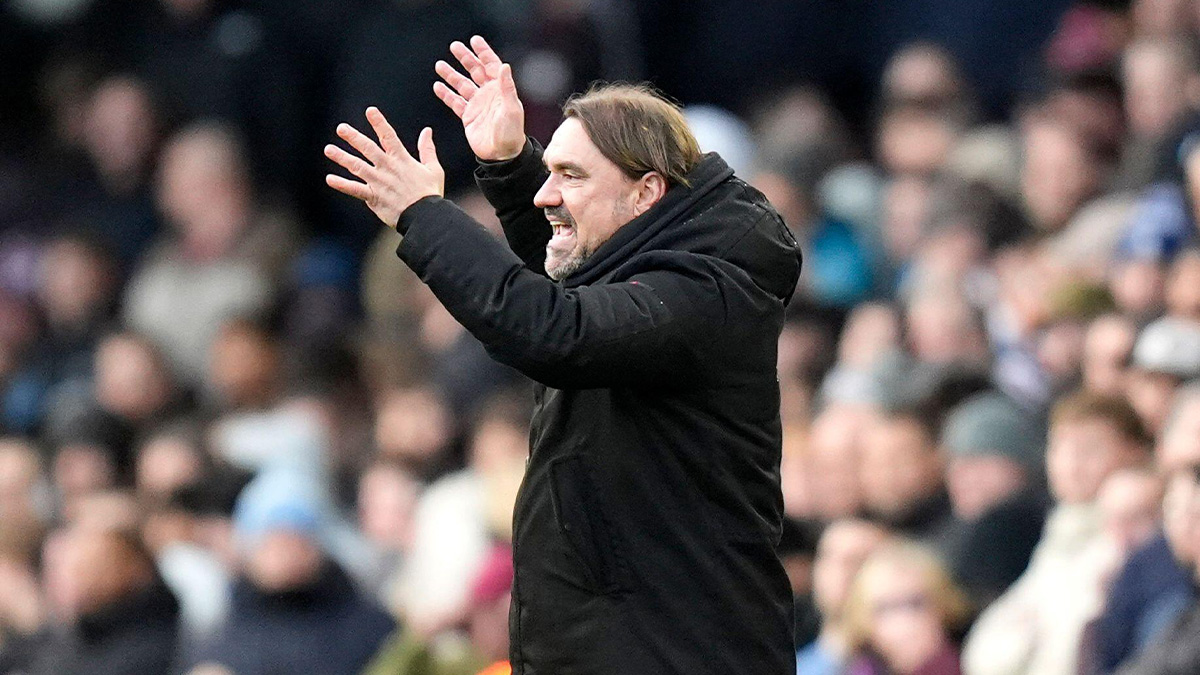 Leeds United boss Daniel Farke has massive hands