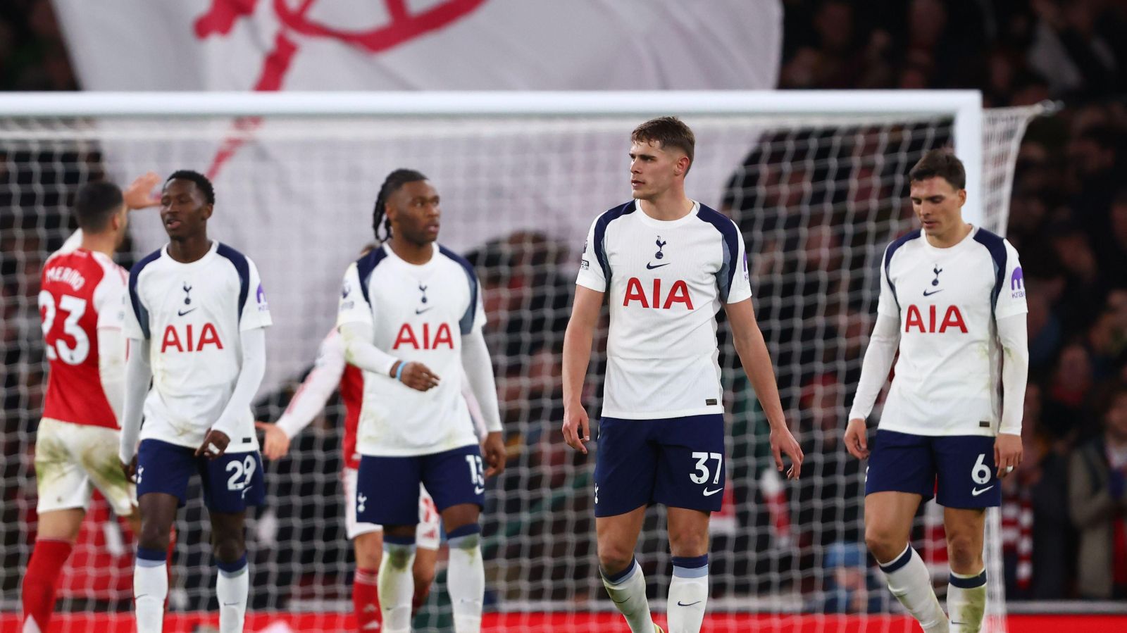 Spurs spiralling season disaster blamed on 10 key issues - Football365