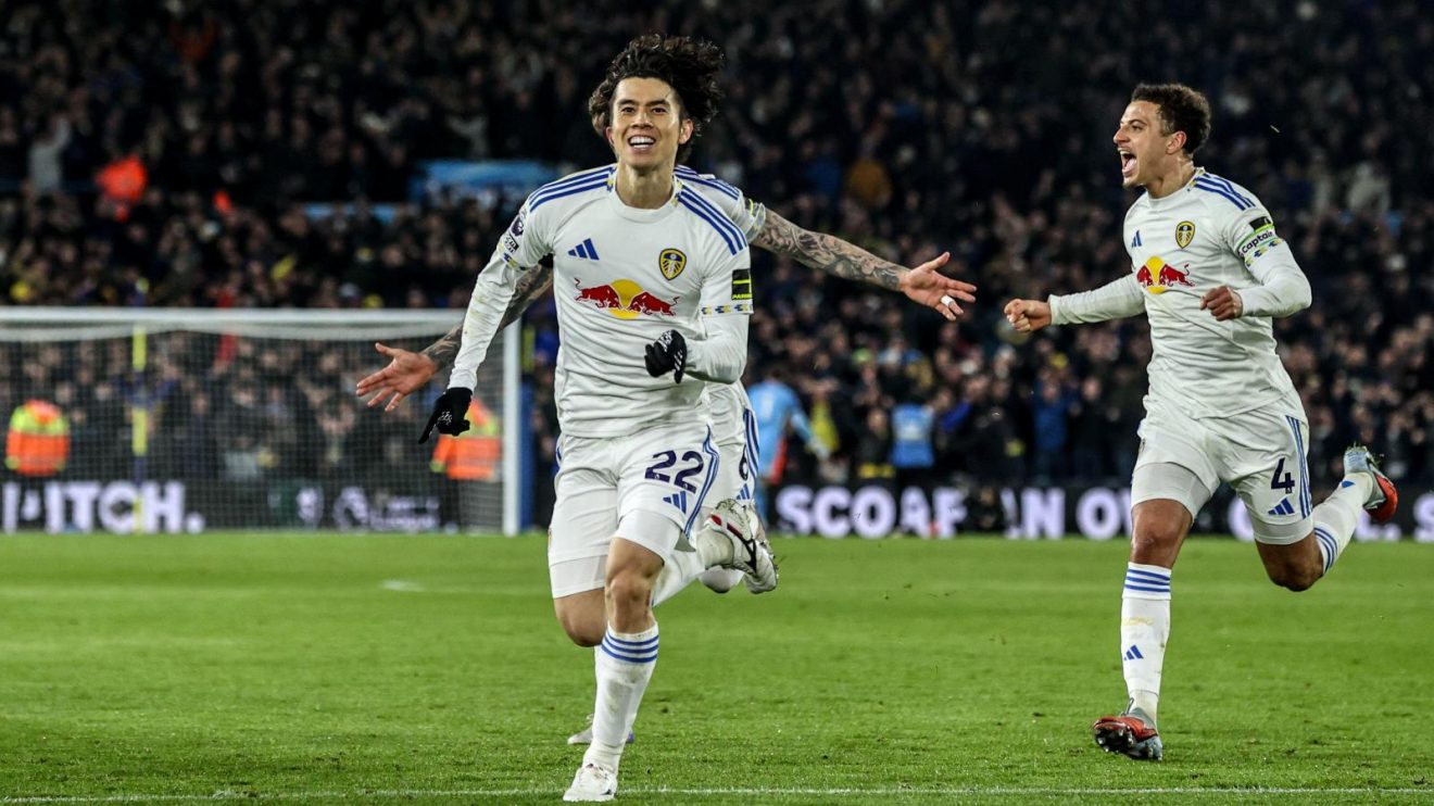 Leeds midfielder Ao Tanaka