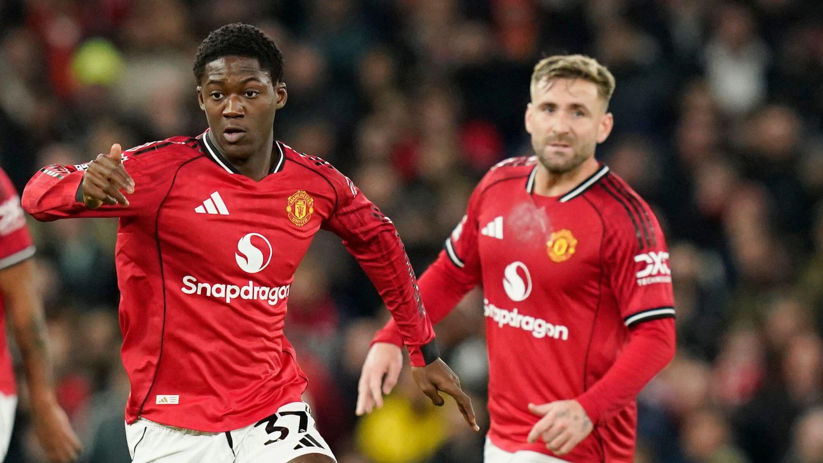 Kobbie Mainoo and Luke Shaw