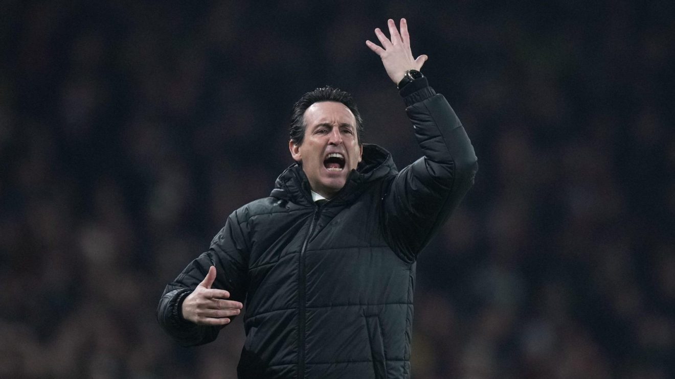 Aston Villa boss Unai Emery at Arsenal