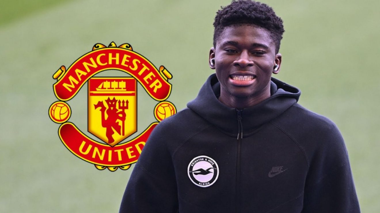 Manchester United badge, Carlos Baleba