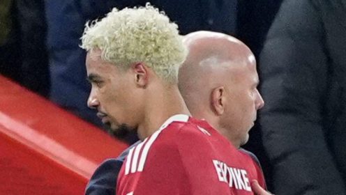 Liverpool mock ‘toxic rivalry’ with Newcastle again as £169m pair prevent Slot’s most laughable Klopp dig