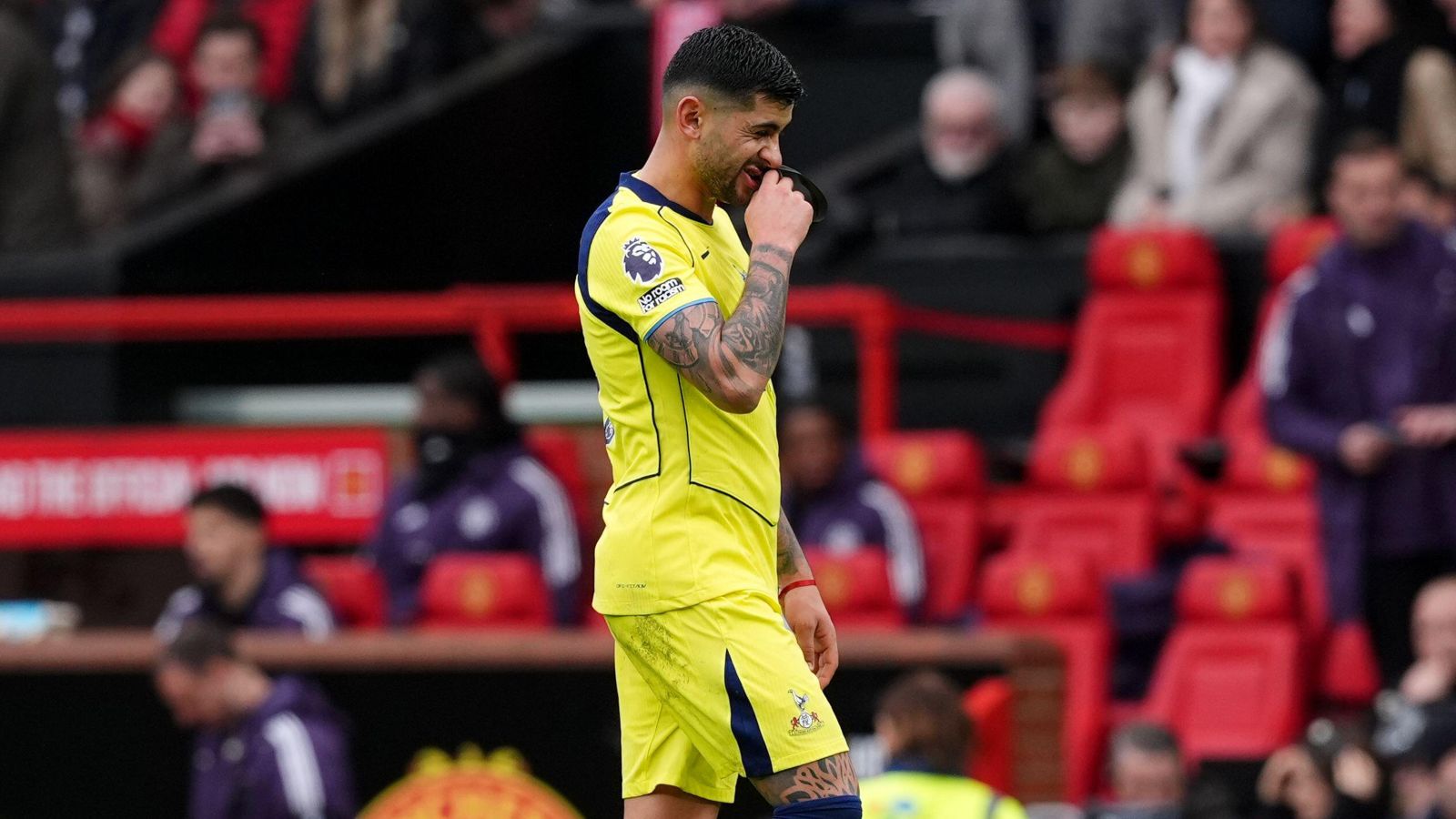 Romero set for extended ban after 'killing' Spurs against Man Utd as Frank reveals 'apology' for 'mistake"