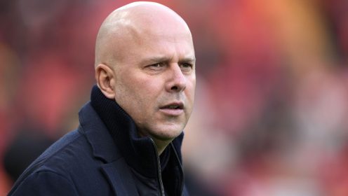 ‘Big decision’ – Shearer, Richards tell Slot to drop Liverpool summer signing vs Galatasaray