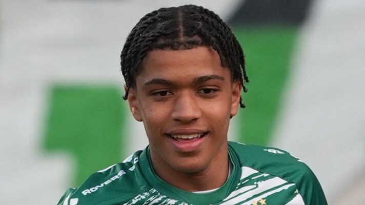 Shamrock Rovers player Victor Ozhianvuna