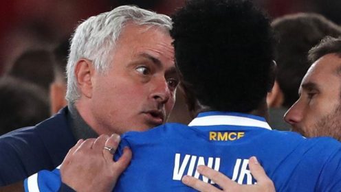 How Mourinho ‘tried to comfort’ Vinicius Junior before leaving fans in ‘hysterics’ by ‘doing a Wenger’