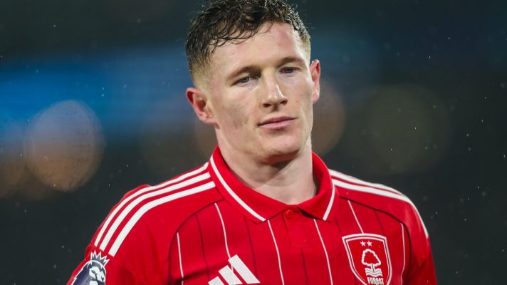 Nottingham Forest midfielder Elliot Anderson.
