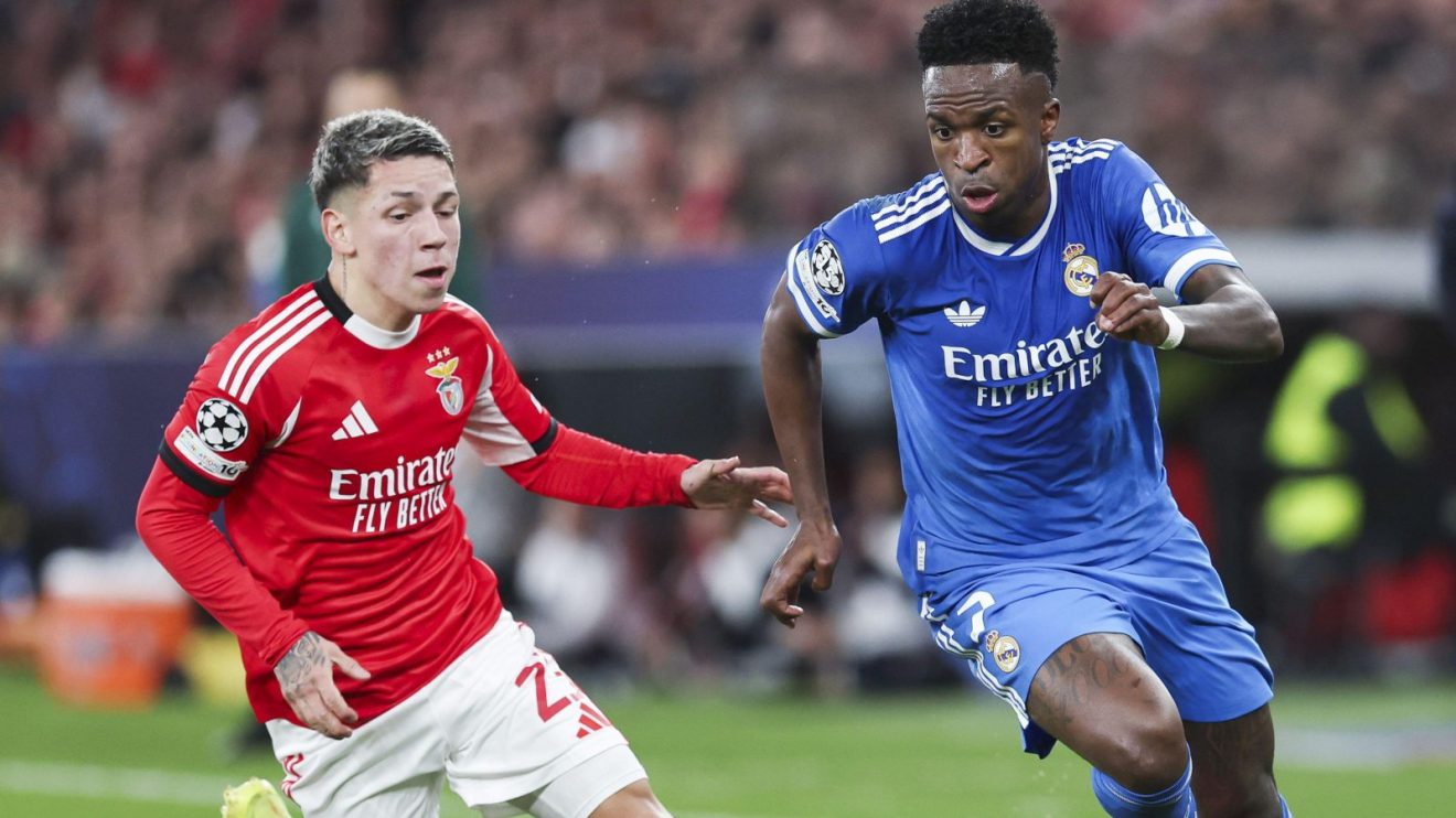 Vinicius Junior and Gianluca Prestianni during a match