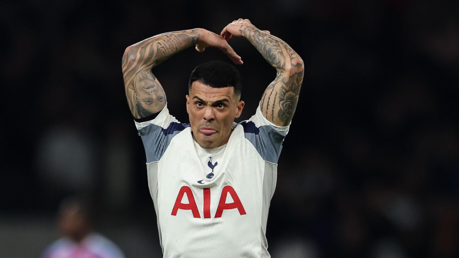 Porro 'berates Tudor?! Tottenham star 'smashes everything' in 'real headloss' - Football365