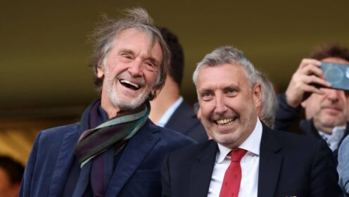 ‘Elite’ coach snubs rival offer after Man Utd ‘meeting’ as two pundits endorse brilliant move