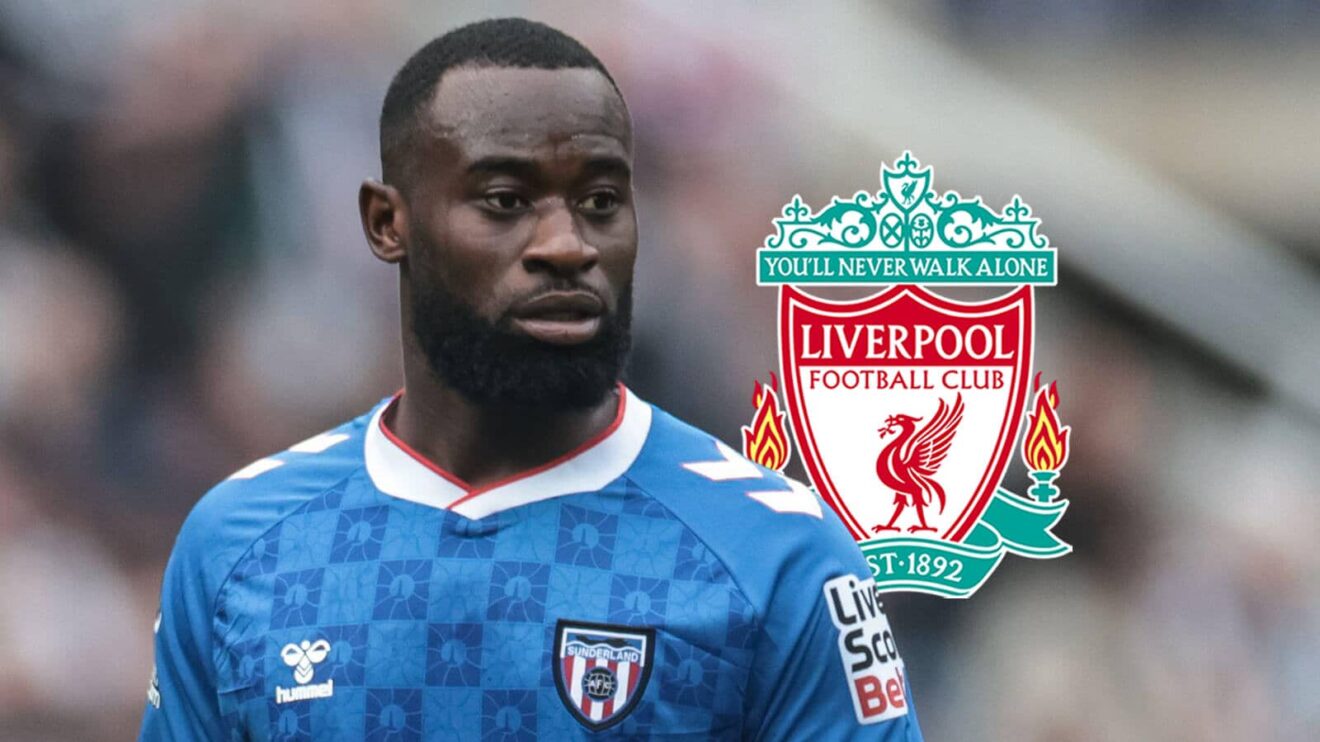 Lutsharel Geertruida via Liverpool badge