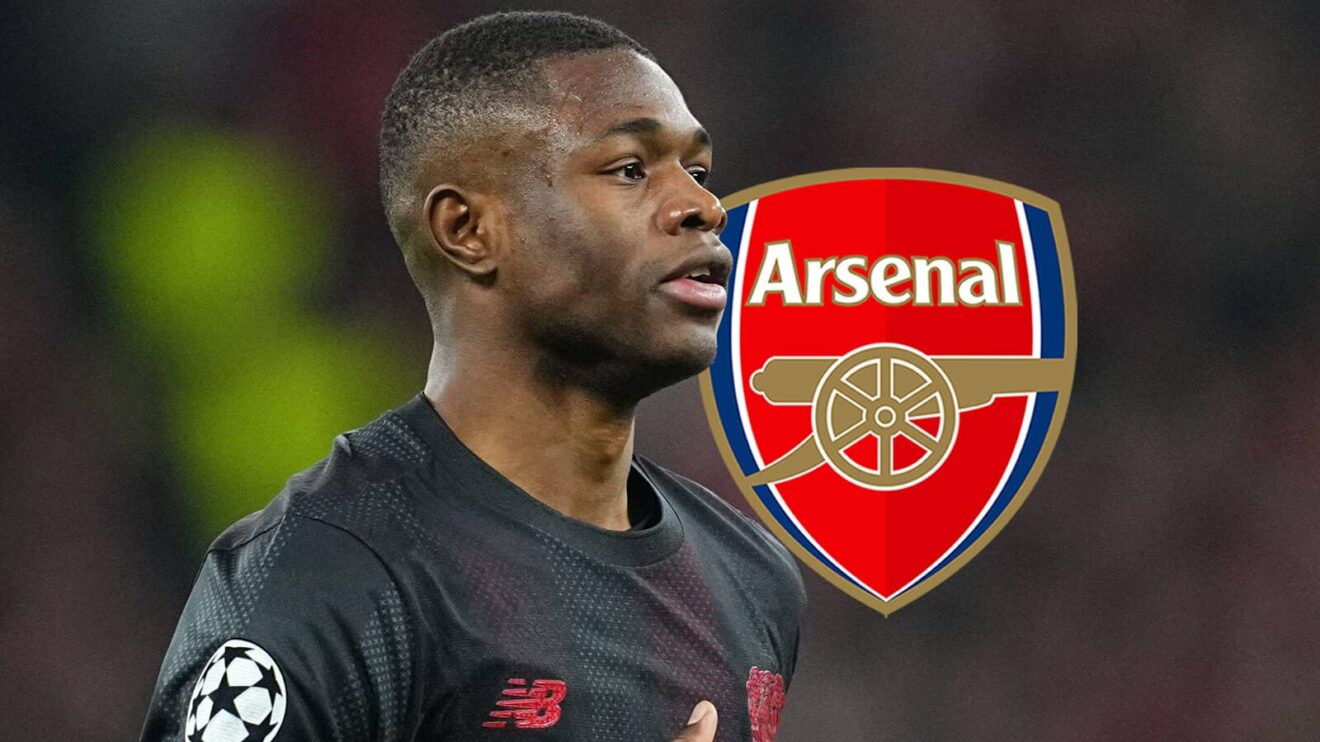 Bayer Leverkusen demonstrator Christian Kofane, Arsenal badge